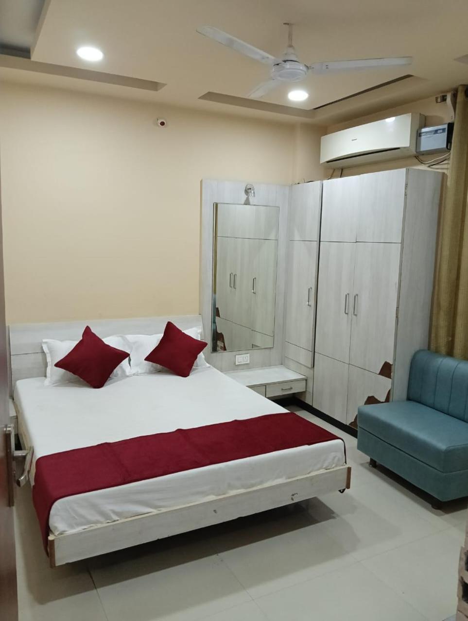 Hotel Tirupati Palace Ιντόρ Εξωτερικό φωτογραφία